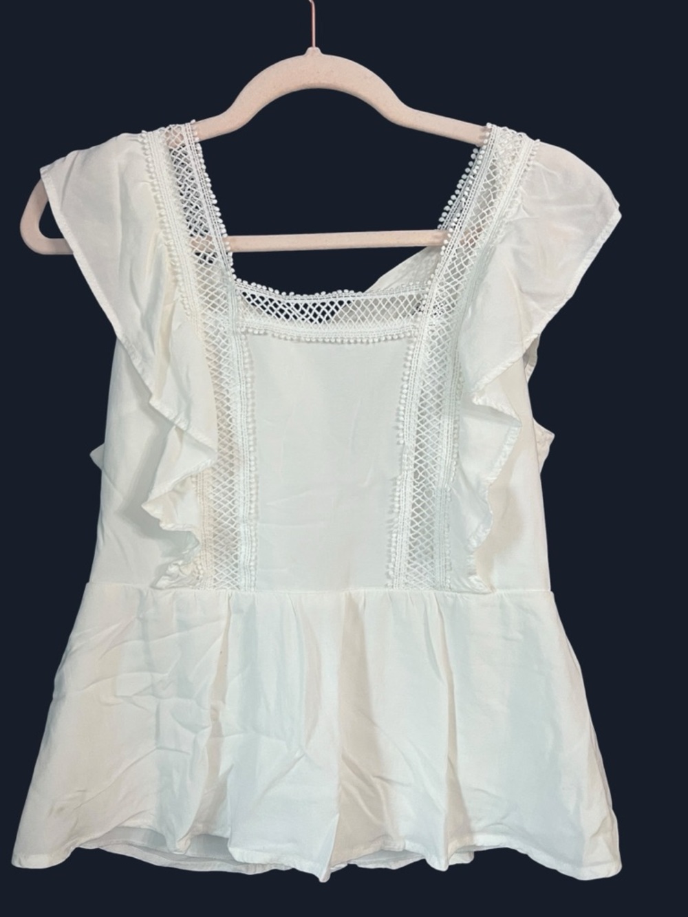 Jun & Ivy White Peplum Blouse Top M Lace Flutter Sleeve Open Back Cottagecore